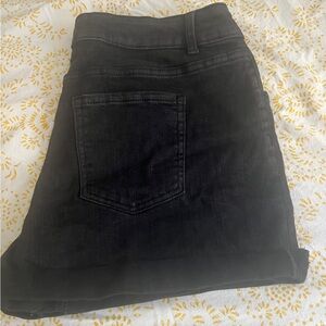 Time and Tru denim shorts